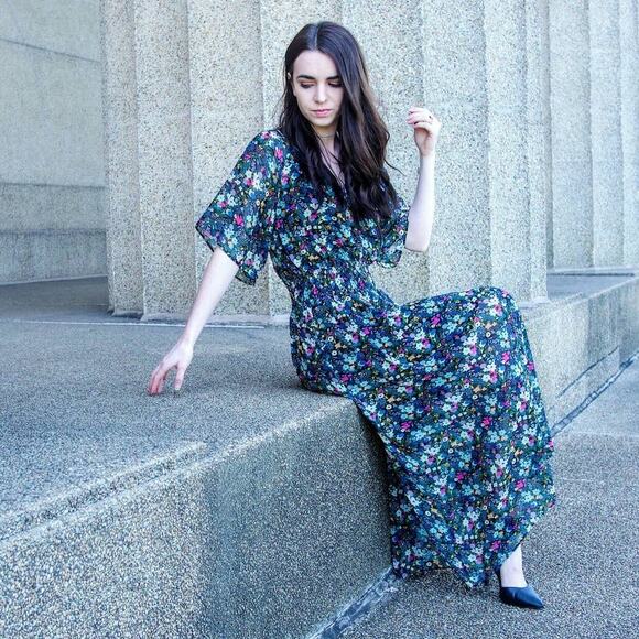 CAbi Green Fiesta V Neck Floral Midi Dress - Picture 3 of 11